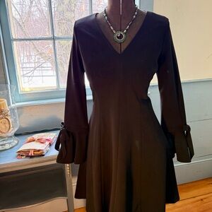 Calvin Klein Black V-Neck Long Sleeve Tie-Cuff Dress